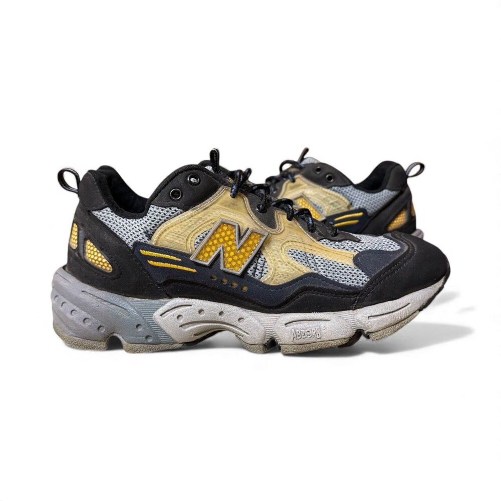 New Balance Off Road Womens Hiking Athletic Shoes Sneakers Size 6.5